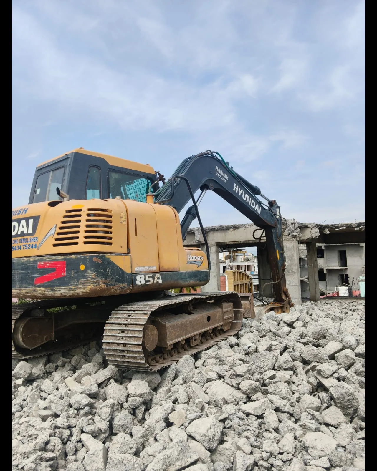 JCB Building Demolition Work – Professional Demolition Services