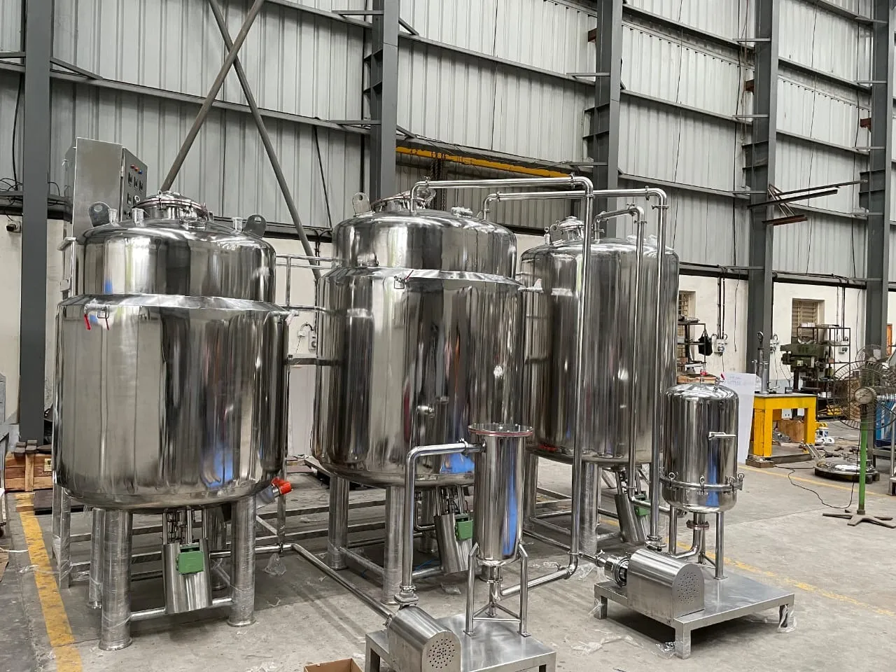 Cosmetic and Ointement Plant Manufacturer in Ahmedabad