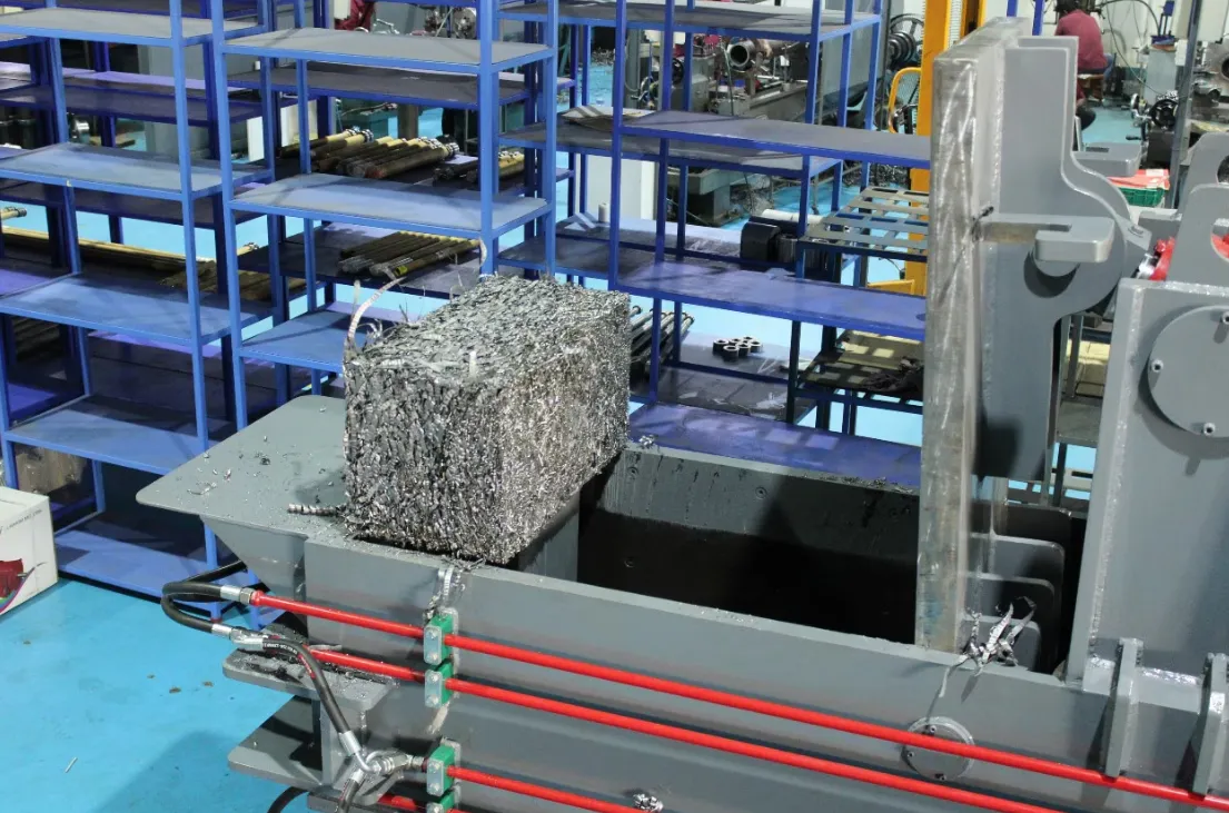 Hydraulic Scrap Baling Press