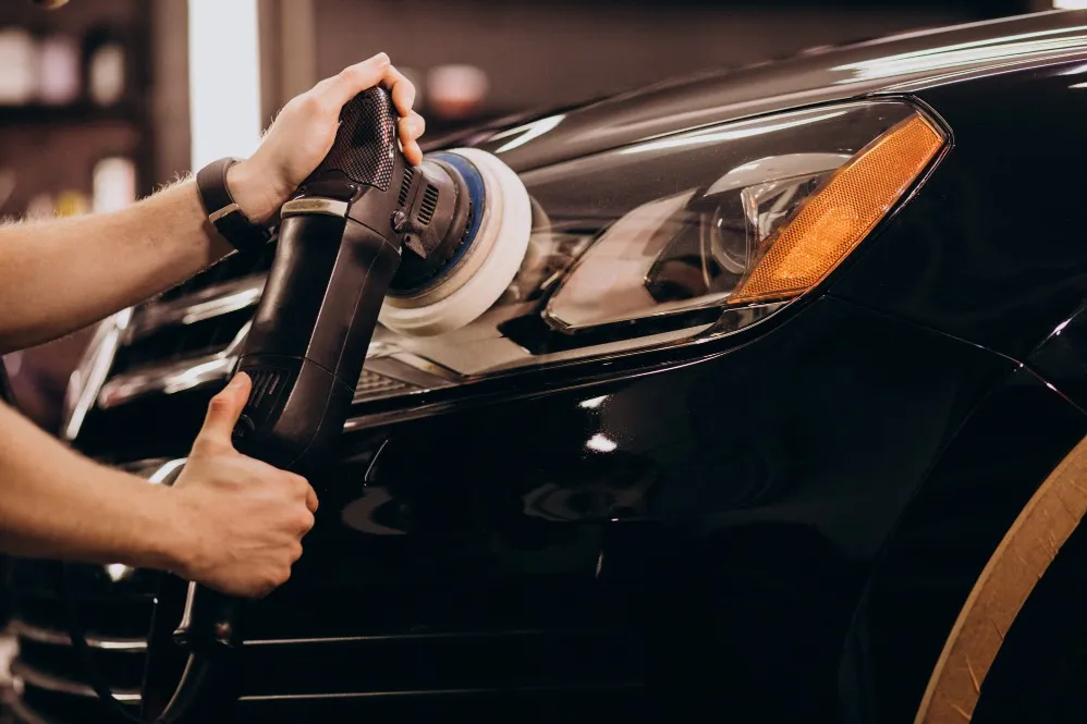 Why Professional Car Detailing Solutions Help Your Vehicle Stay New Longer