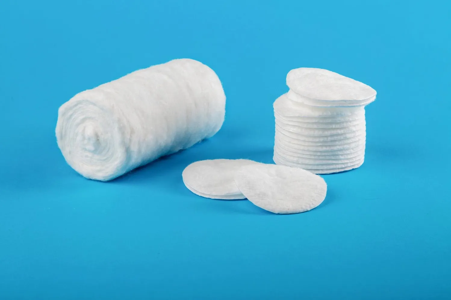 Choosing Medical Cotton for Safe Wound Care and Dressing at Home and in Healthcare Settings
