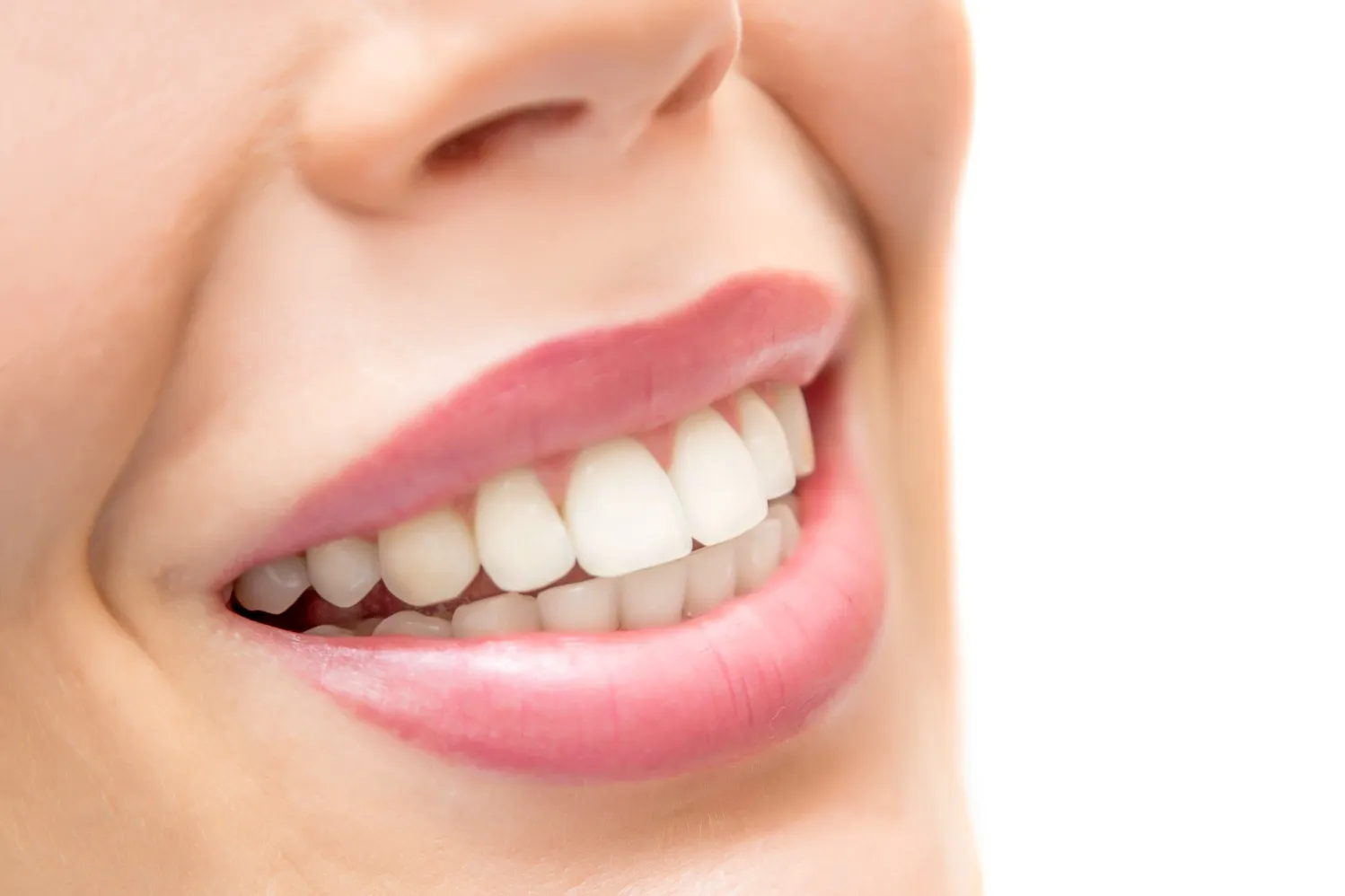 Smile Makeover in Thane and What It Can Improve