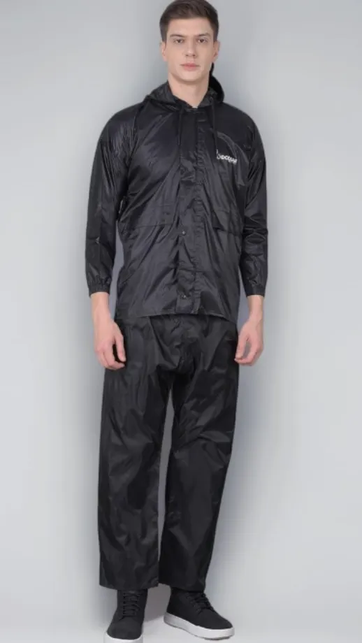 PVC Raincoats in Navi Mumbai – Keeping Workers Protected During Monsoon Operations