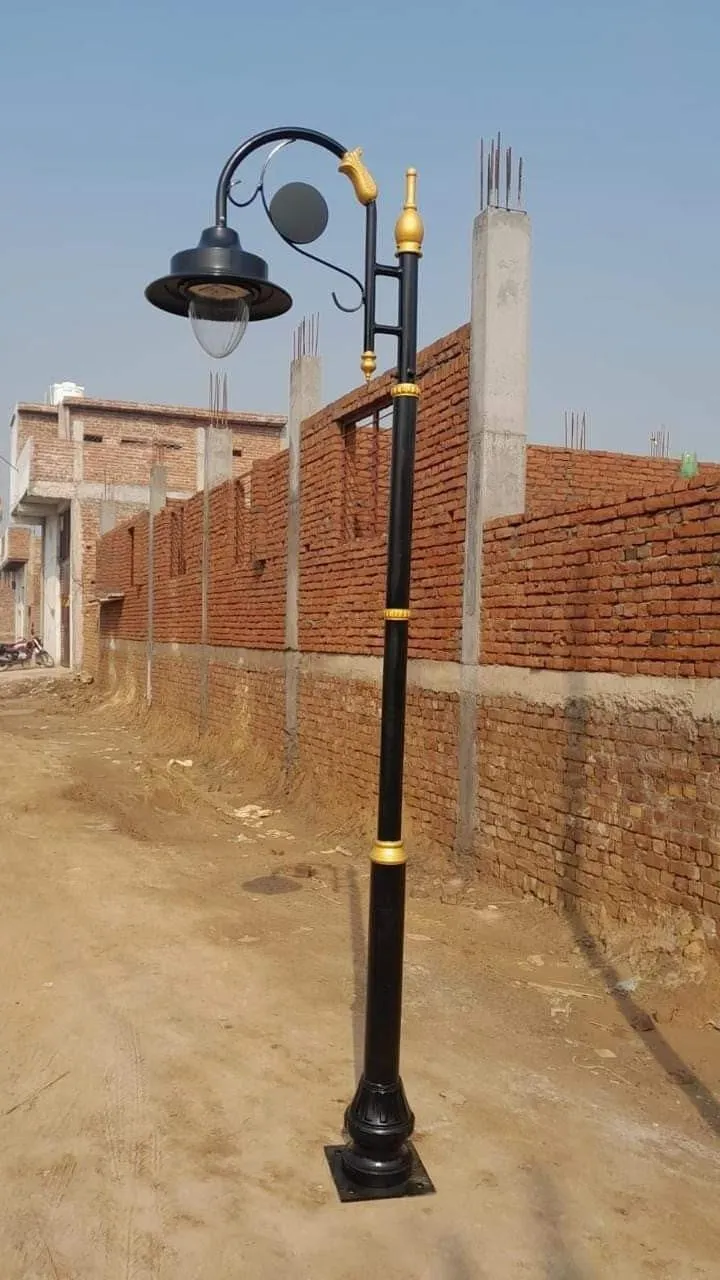 3-Meter Classic Decorative Lighting Pole