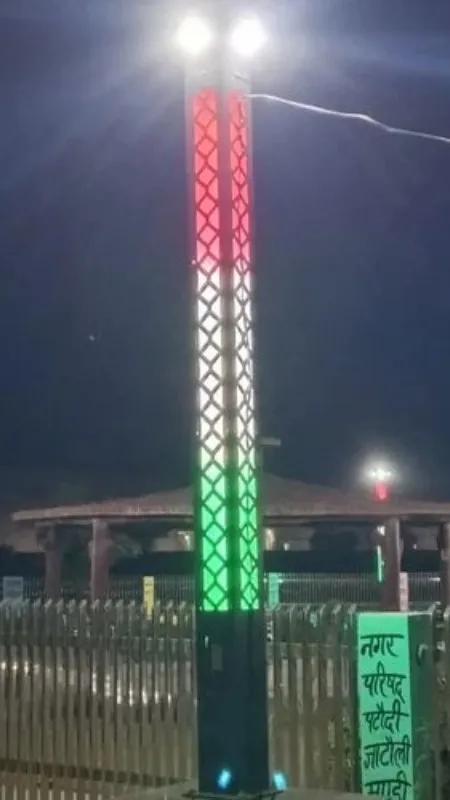 3-Meter Decorative Tiranga Light Pole in nagpur