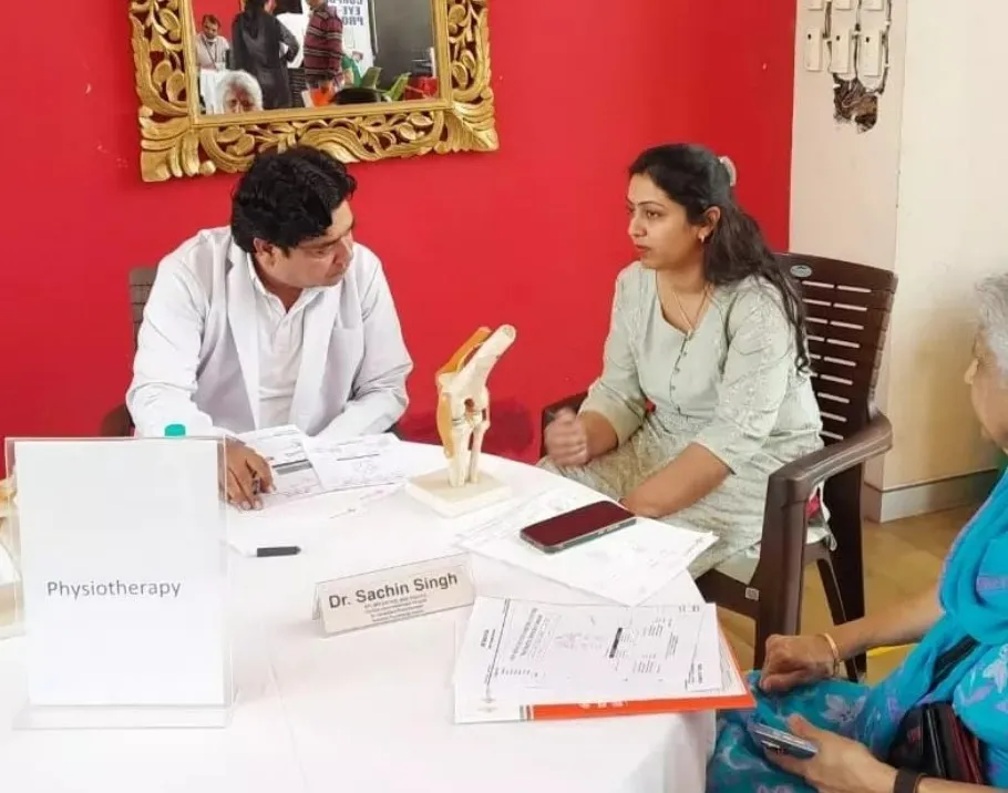 Best Physiotherapist for Back Pain in Gurgaon