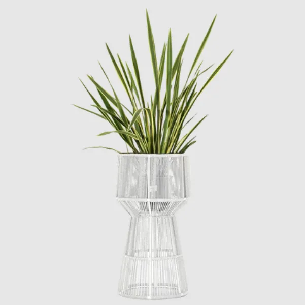 Modern Decorative Wicker Planter Manufacturer in Delhi | Divine Oakwood, Kirti Nagar