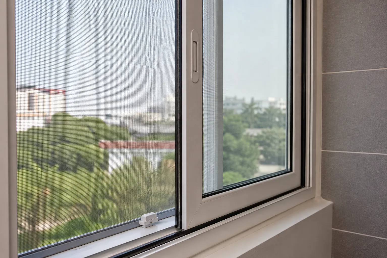 How to Choose the Right Mosquito Net for Windows in Gurugram