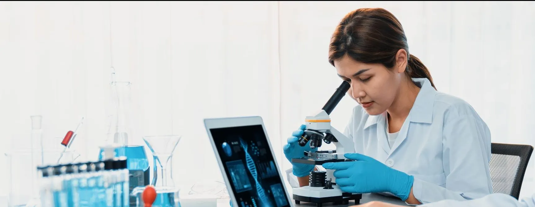 Understanding DMLT Course Benefits for Students Planning a Medical Laboratory Career
