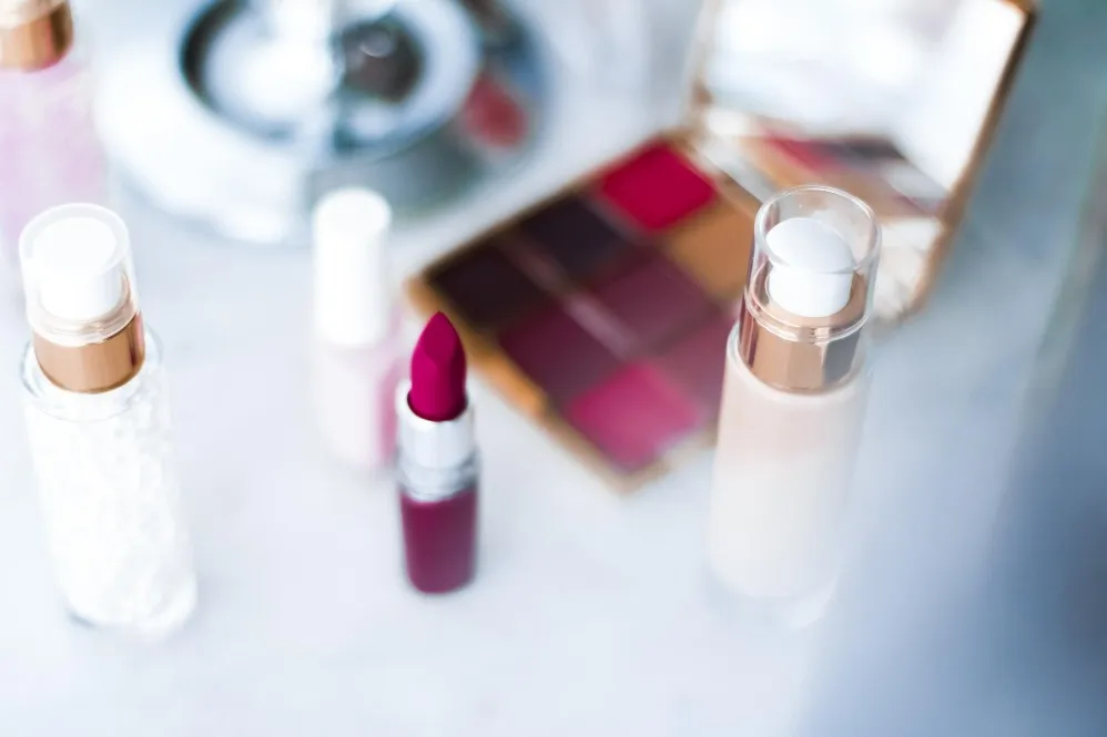 Top Makeup Manufacturer in Delhi for Private Label and OEM Cosmetic Brands