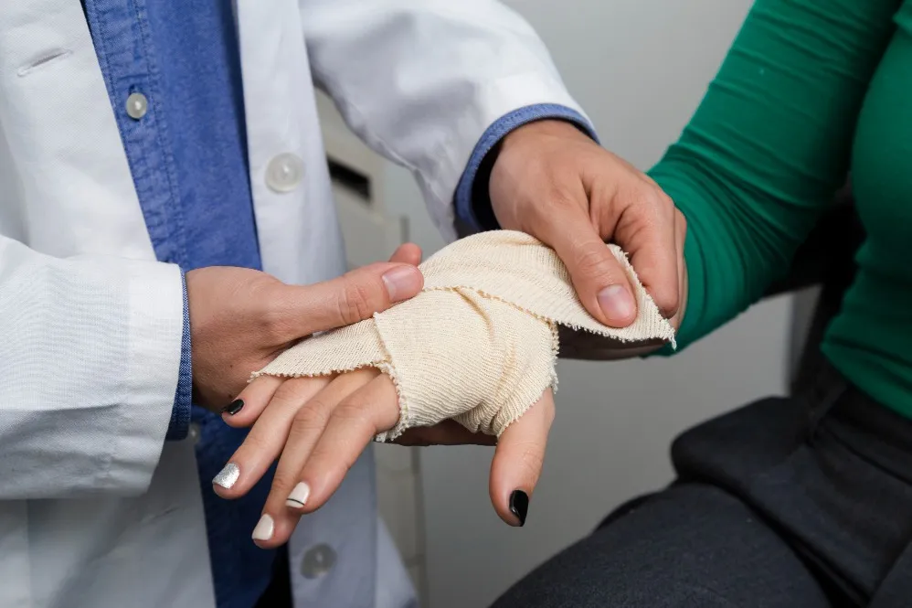 Knowing When a Fracture Clinic Can Make a Difference