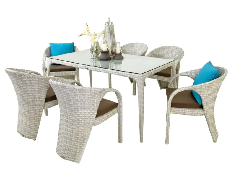 Elegant Wicker Outdoor Dining Collection for Contemporary Spaces | Divine Oakwood