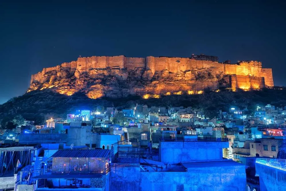 Places To Visit In Jodhpur
Mehrangarh Fort
Mehrangarh Fort, Jodhpur Overview
Mehrangarh, also kno...