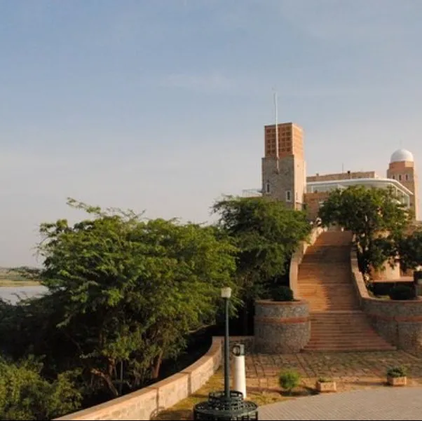Places To Visit In Jodhpur
Sardar Samand Palace
Sardar Samand Lake Palace, Jodhpur Overview
One o...