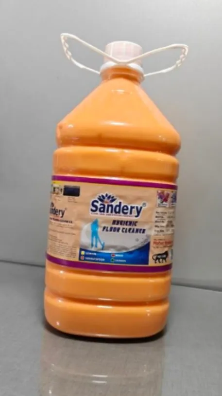 What a Floor Cleaner Manufacturer Considers When Developing Everyday Cleaning Products
