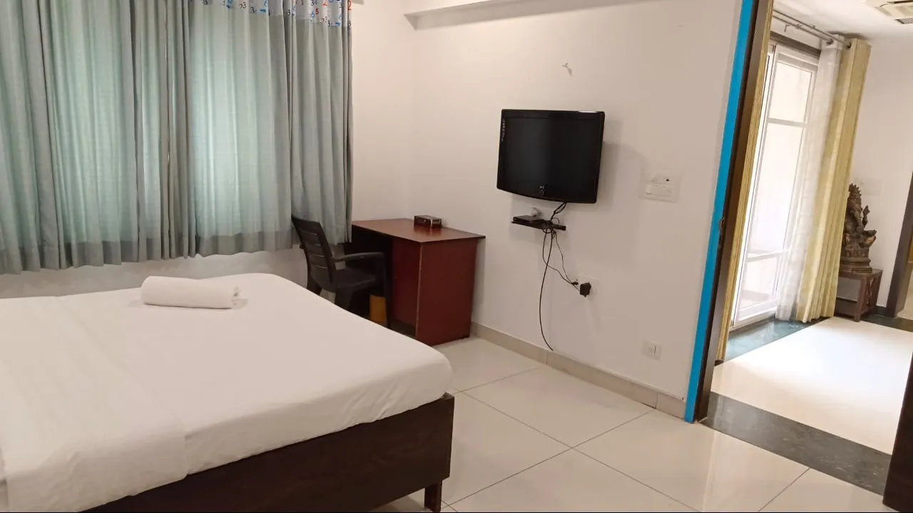 KNY service Apartments premium and executive rooms in Hitech city, Madhapur and kondapur locations.