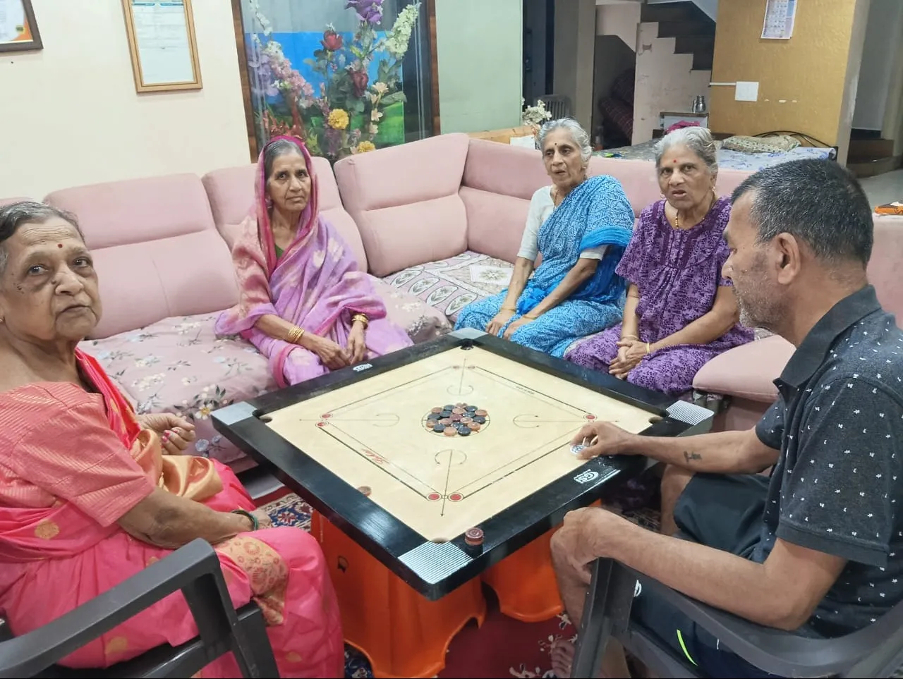 Old Age Home Amenities That Matter Most for Everyday Comfort