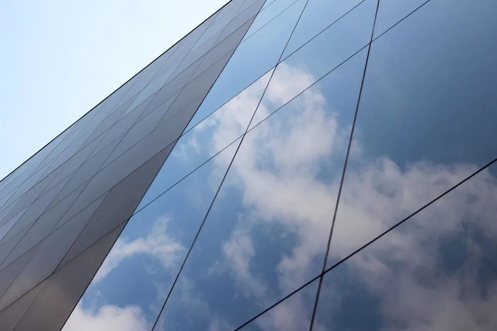 Reflective Glass in Chhattisgarh and Its Benefits for Modern Buildings