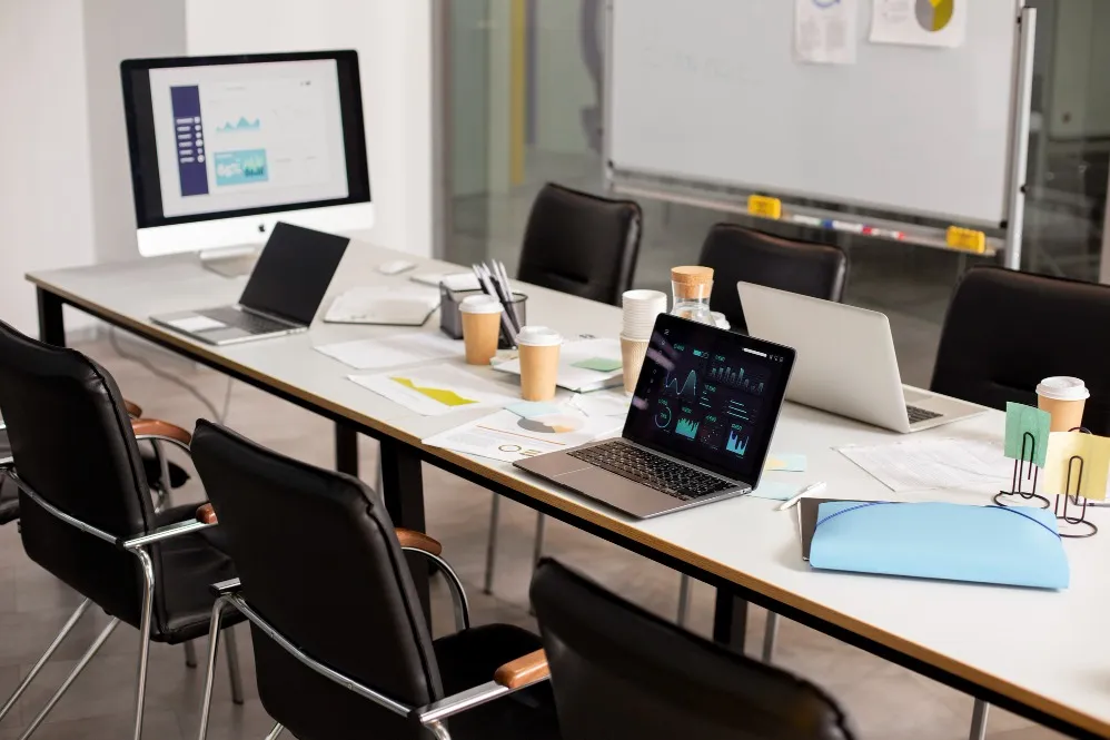 Common Mistakes to Avoid When Choosing Modular Office Workstations