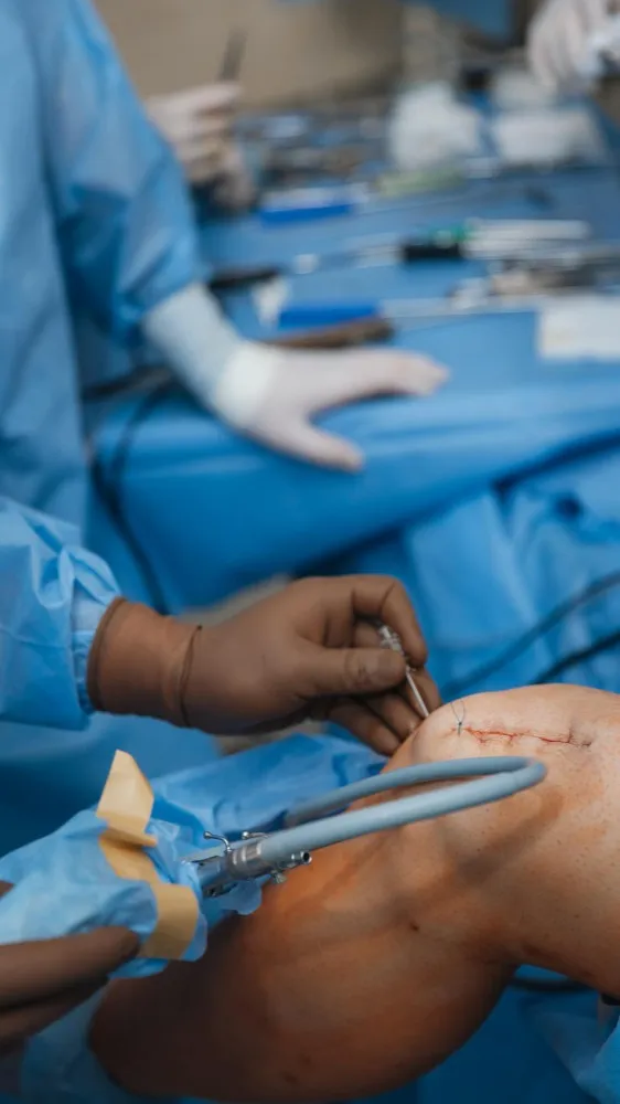 Total Knee Replacement Surgery Explained for People With Severe Knee Arthritis