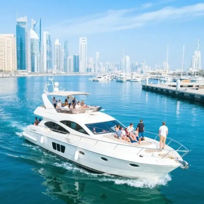 Dubai Marina Yacht Cruise