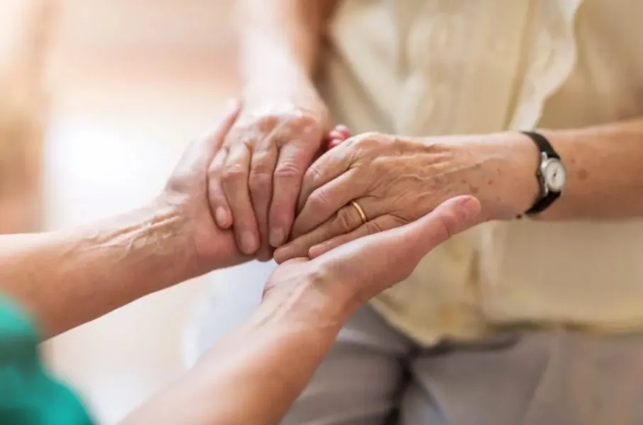 Choosing an Elderly and Dementia Care Centre in Baner