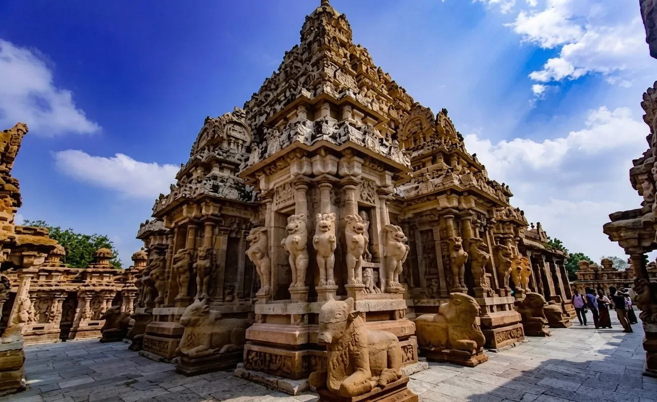 South Temple Tour Packages from Pune for a Comfortable Pilgrimage Journey