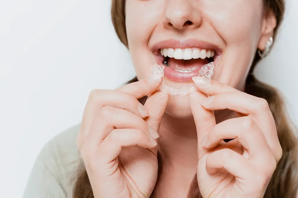 Achieving a Confident Smile with Clear Dental Aligners in Diva Thane