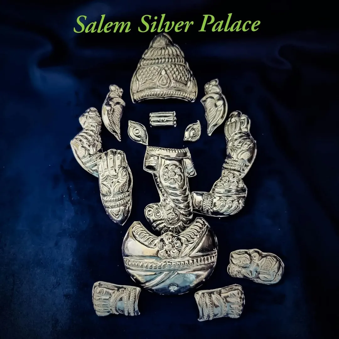 Silver caps for Ganesha
Silver caps can be fixed in clay Ganesha
Weight 150gms
Vinayakar Chathurt...