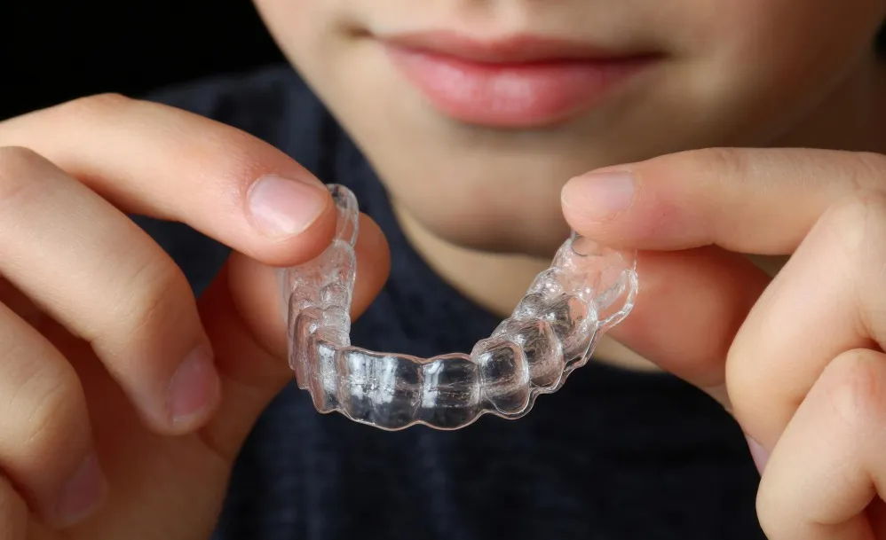 Clear Aligners for Crossbite in Thane and When Treatment May Be Considered