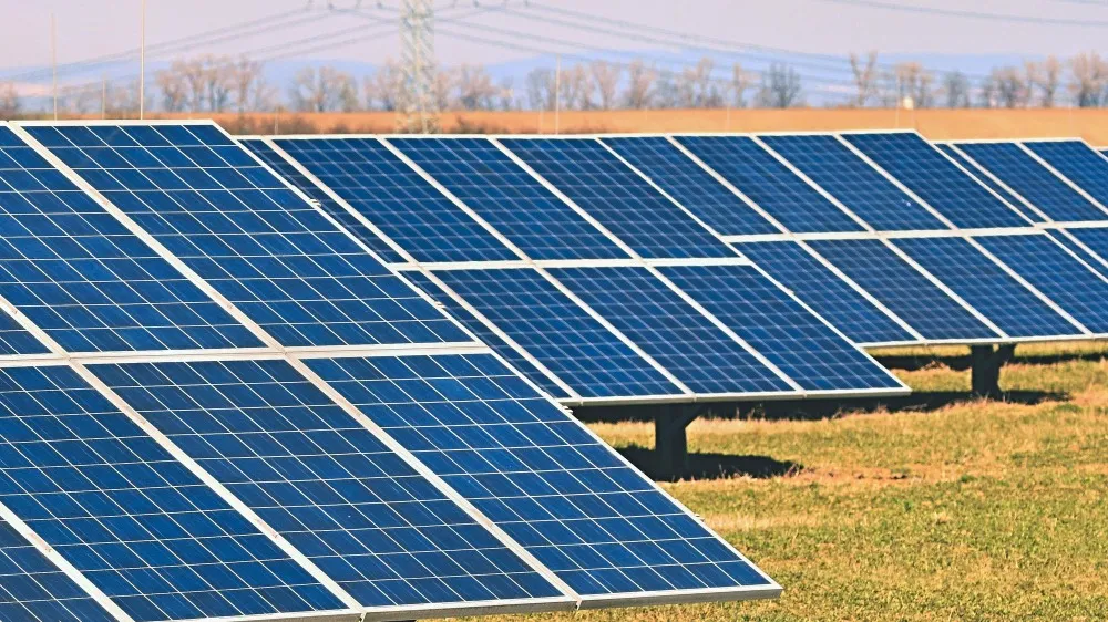 Grid Tie Solar Power Plant Basics for Businesses in Tiruppur