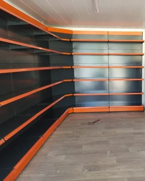 Supermarket Wall Mounted Racks In Bihar