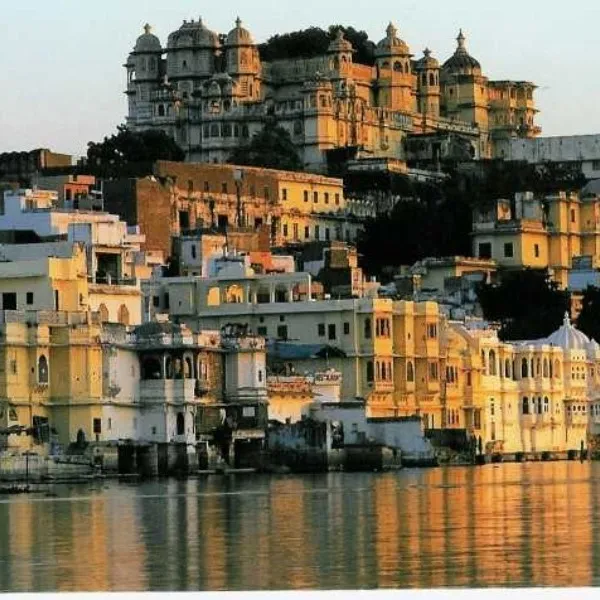 Places To Visit in Rajasthan
Bundi
Bundi Tourism
A princely state for a princely stay, in the no...