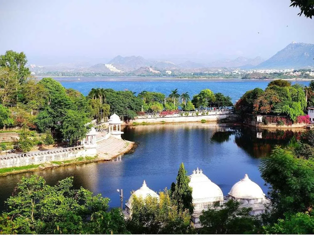 Places To Visit In Udaipur
Dudh Talai
Doodh Talai Musical Garden, Udaipur Overview
Dudh Talai, lo...