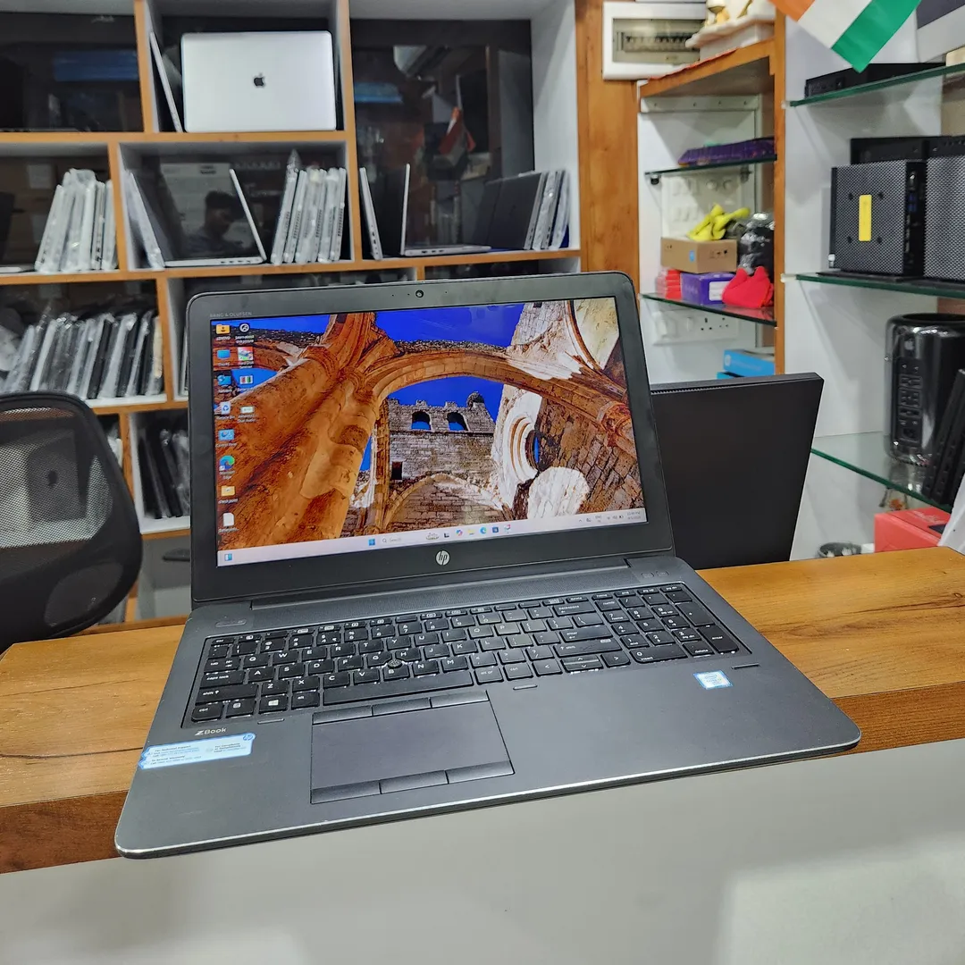 HP ZBOOK 15 G3