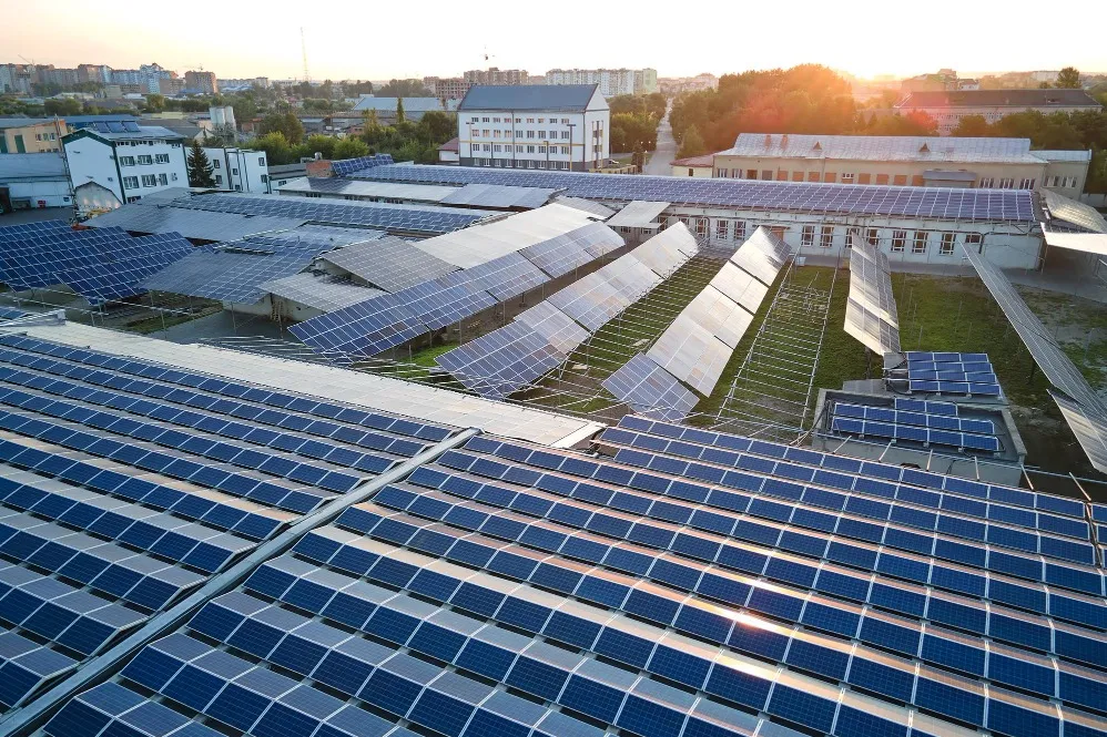 How to Evaluate a Commercial Solar Power Plant for a Business in Erode