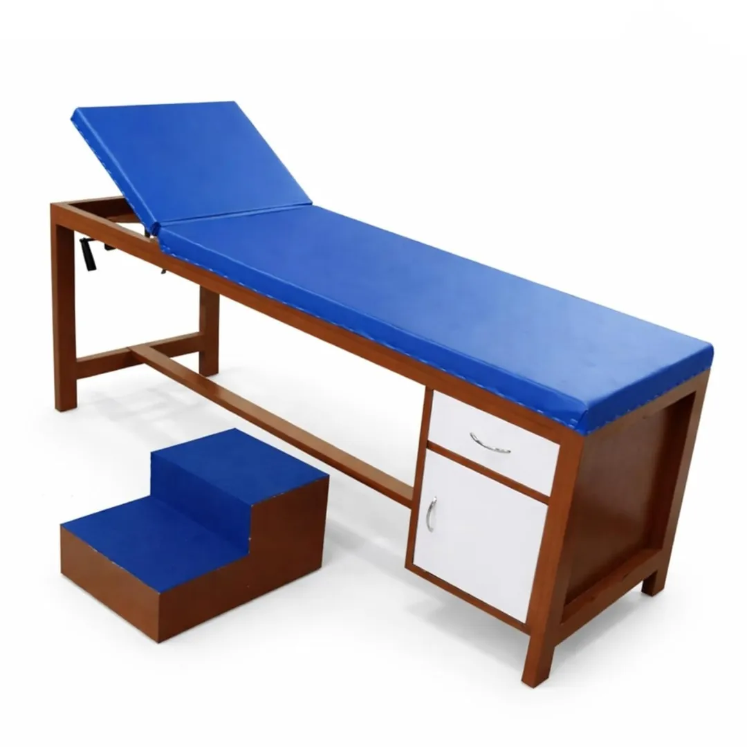 Physiotherapy Wooden Examination Bed In Lucknow