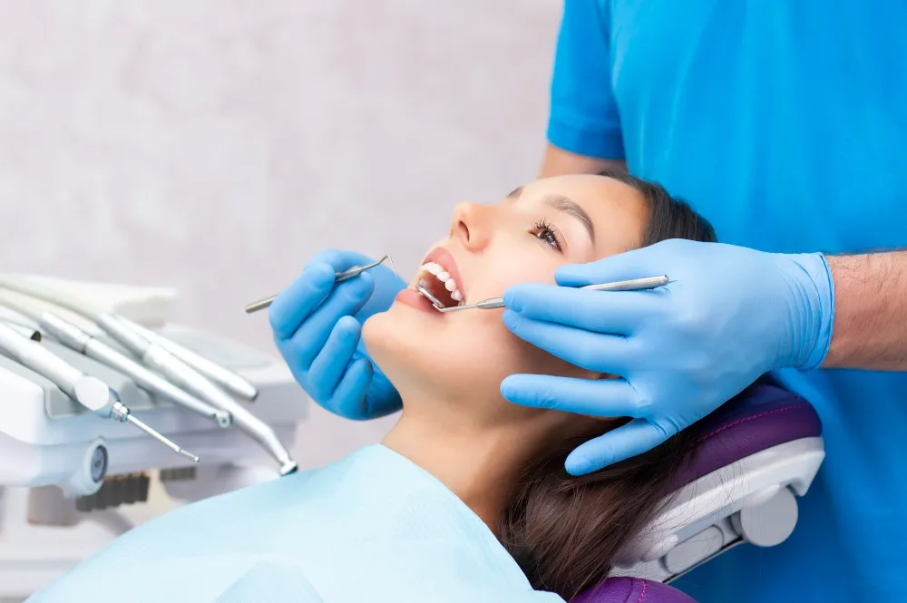 Dental Clinic in Vadodara for Tooth Pain Sensitivity and Bleeding Gums