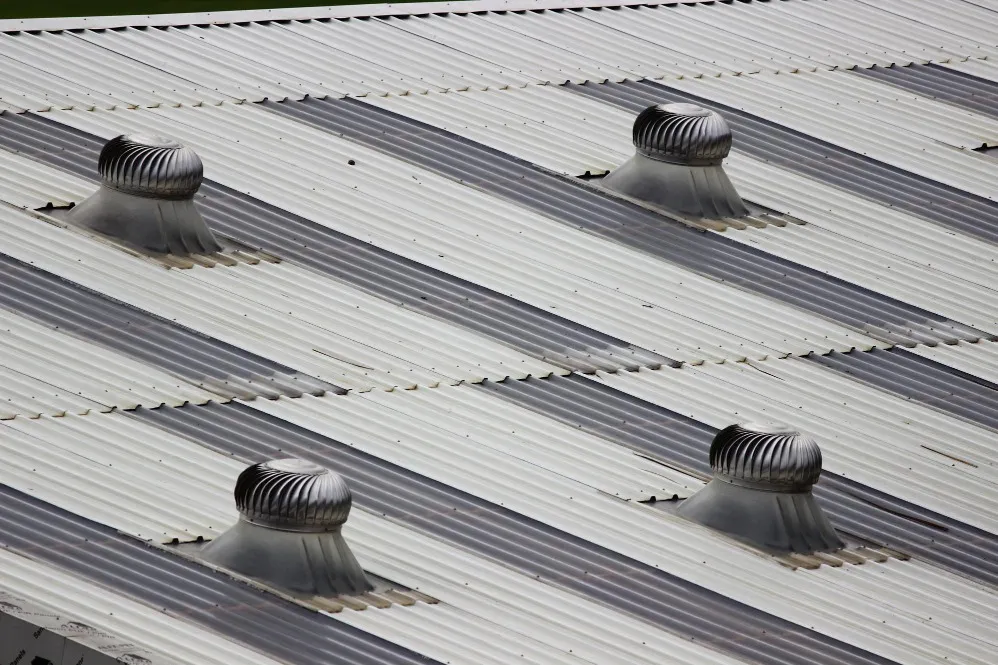 How to Select a Roof Ventilator and Roofing Sheet Manufacturer in Daund