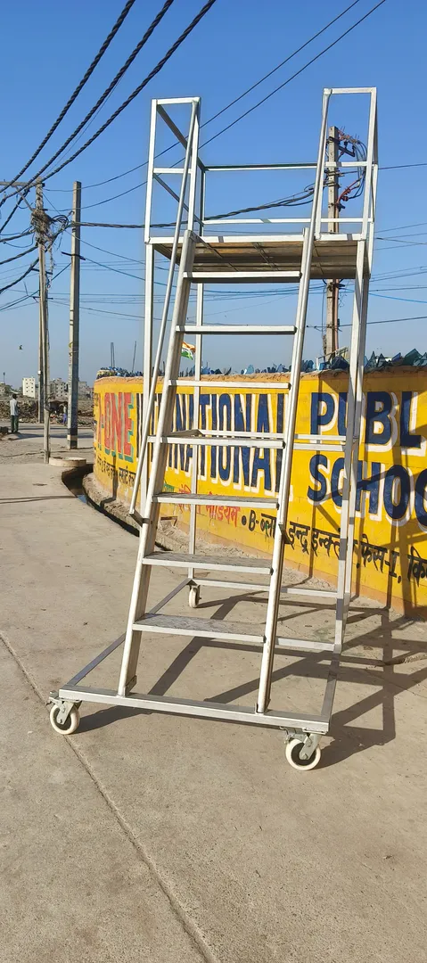 Aluminium Trolley Ladder Big Platfome.