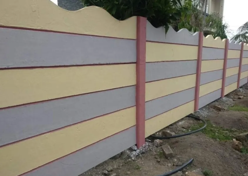 RCC Concrete Compound Wall Manufacturer in Saoner for Warehouse Properties