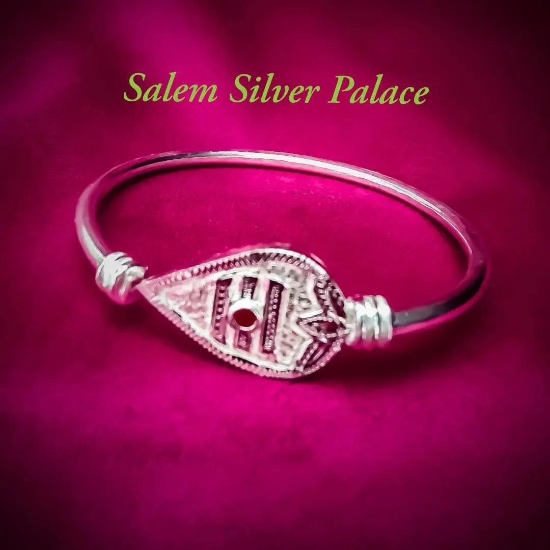 Velli Vel Kada
Silver Vel Kada
Special Customised Order
@92.5 Silver Standards
Salem Silver Pala...