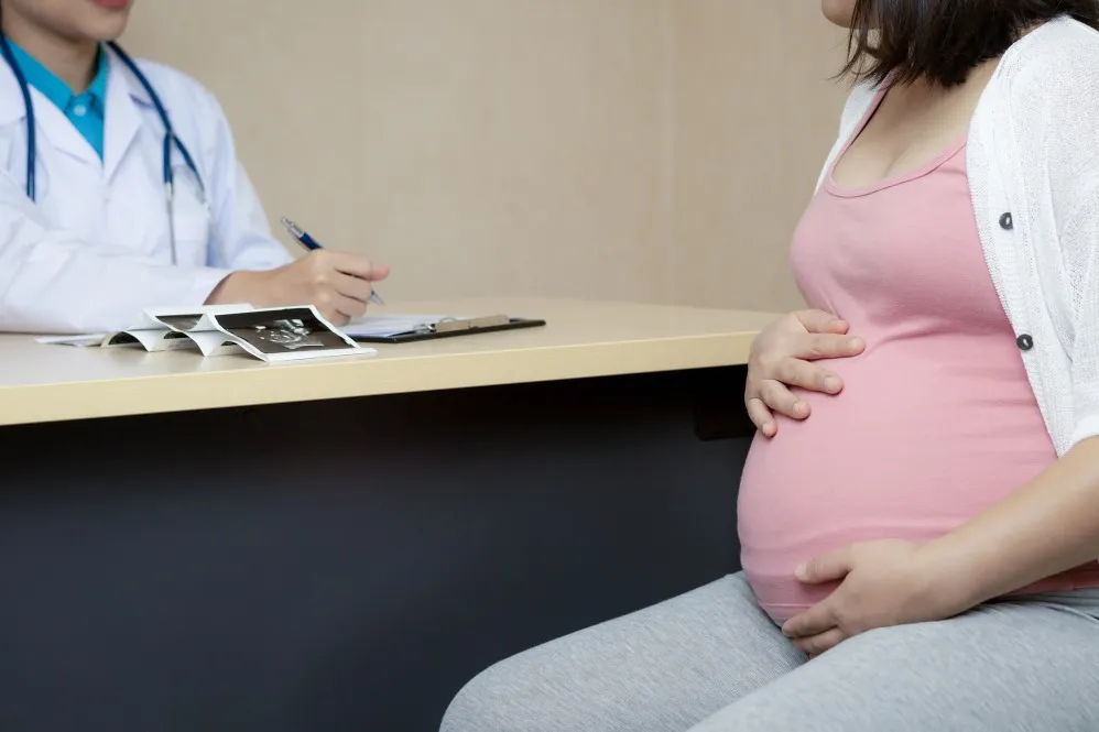 High Risk Pregnancy Care in Pune: When Does a Pregnancy Need Closer Monitoring?