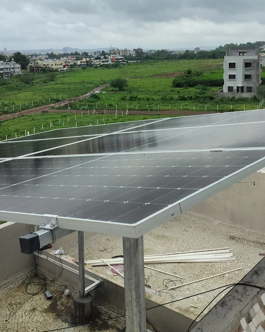 HIGH EFFICIENCY ROOFTOP SOLAR SYSTEM AT NASHIK