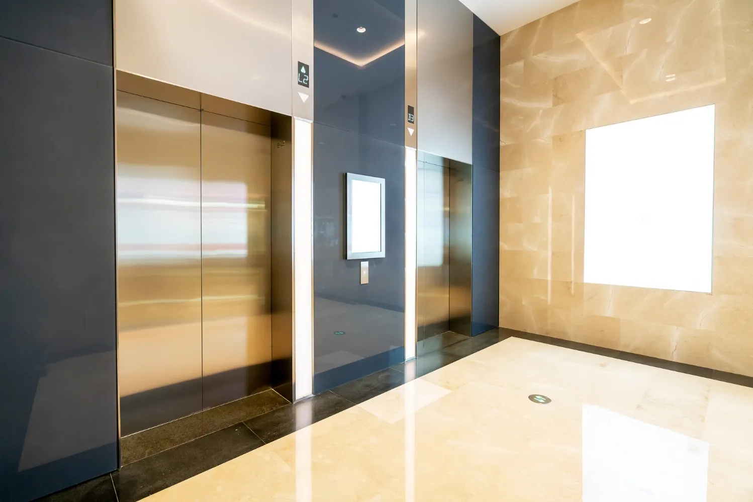 What to Consider When Choosing Passenger Elevator Manufacturers for Modern Buildings