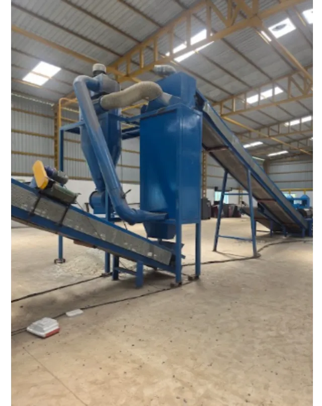 Density Separator with Cyclone Compared with a Standard Separator