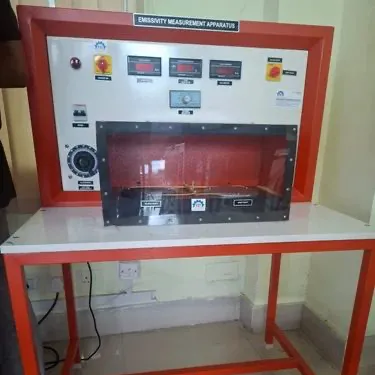 Emissivity Measurement Apparatus
