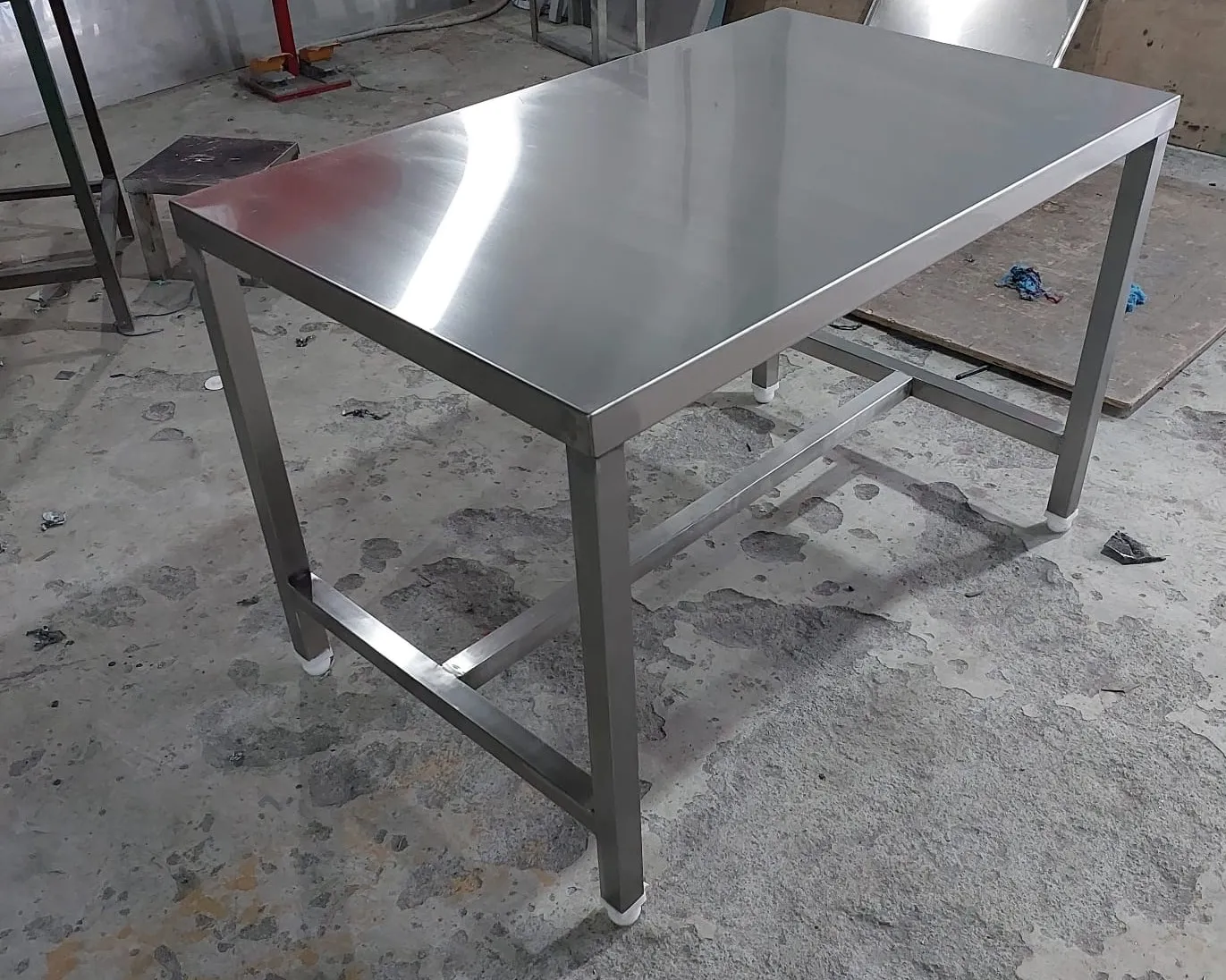 SS Table Manufacturer in Bommanahalli Bangalore