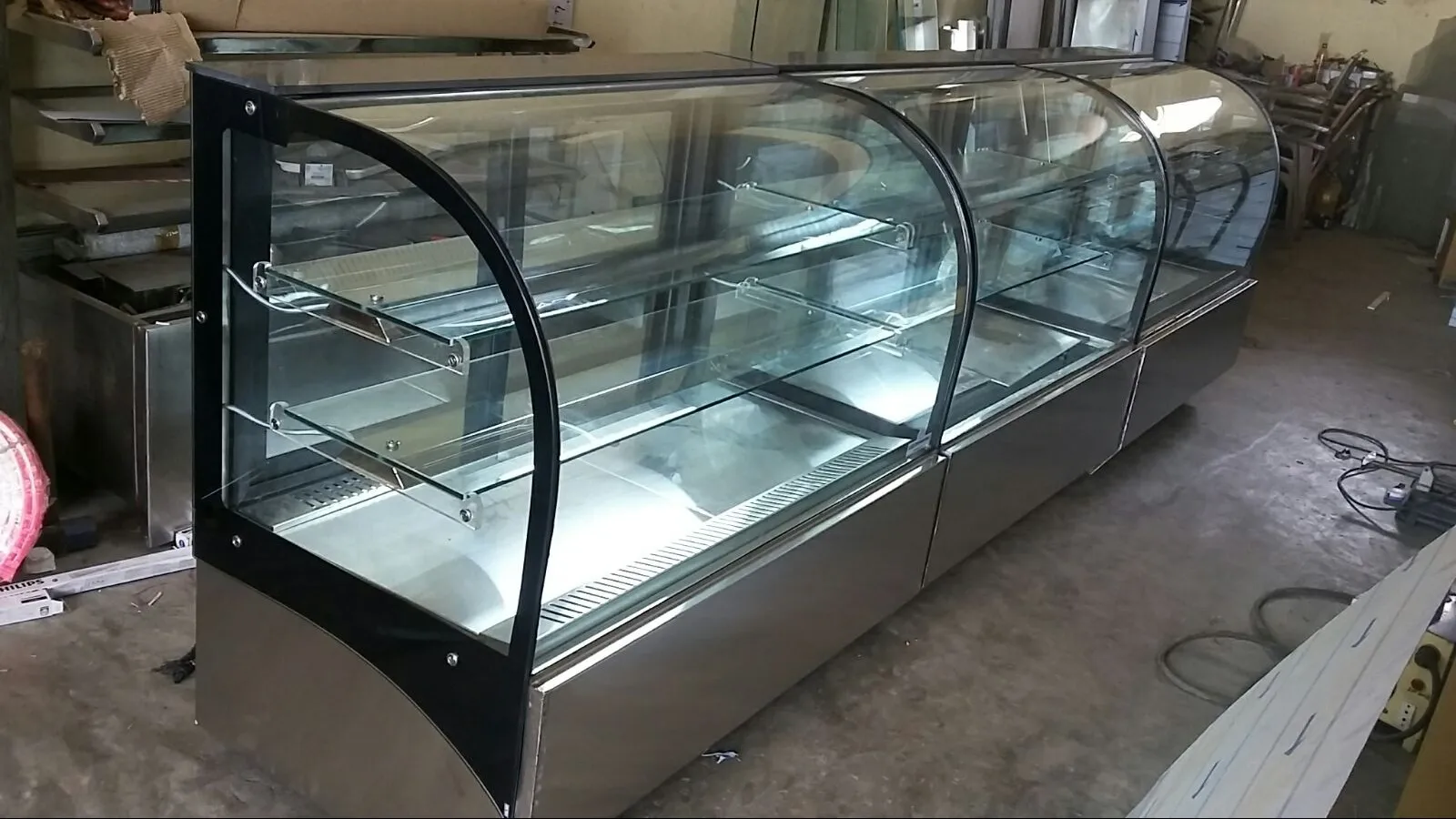 SS Bend Glass Display Counter Manufacturer in Bommanahalli Bangalore