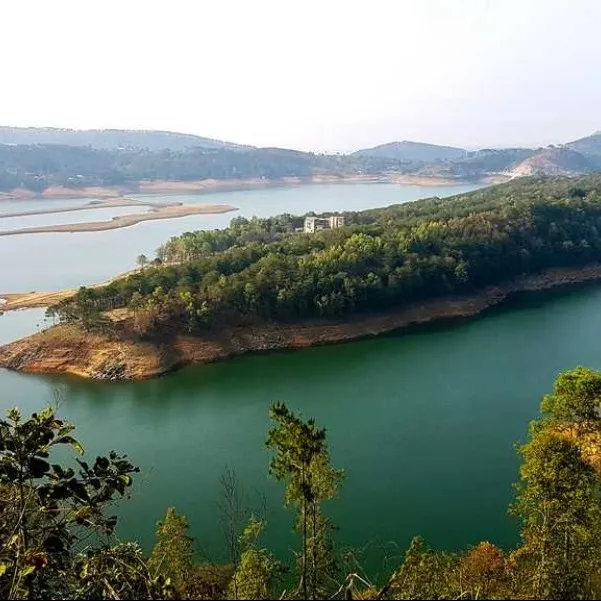 Tourist places in Meghalaya
Umiam Lake
Umiam Lake, Shillong Overview
Umiam Lake, a mesmerizing ma...